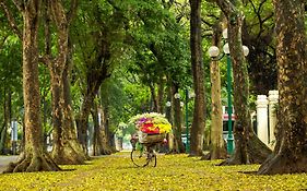 Hanoi Center Silk Hotel&Travel